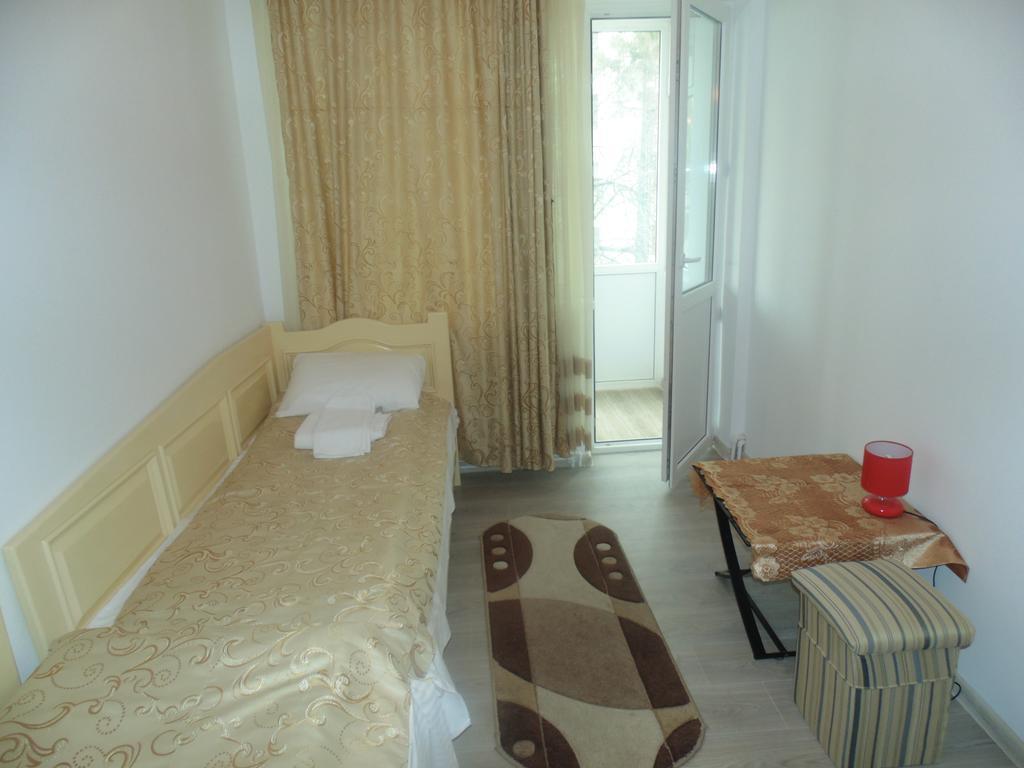 Lary Apartament Suceava Room photo
